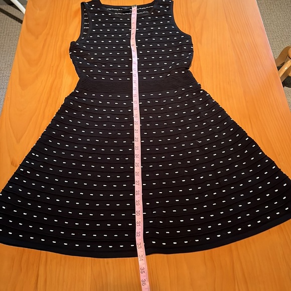 Ann Taylor dress, black with one dots - Picture 8 of 9